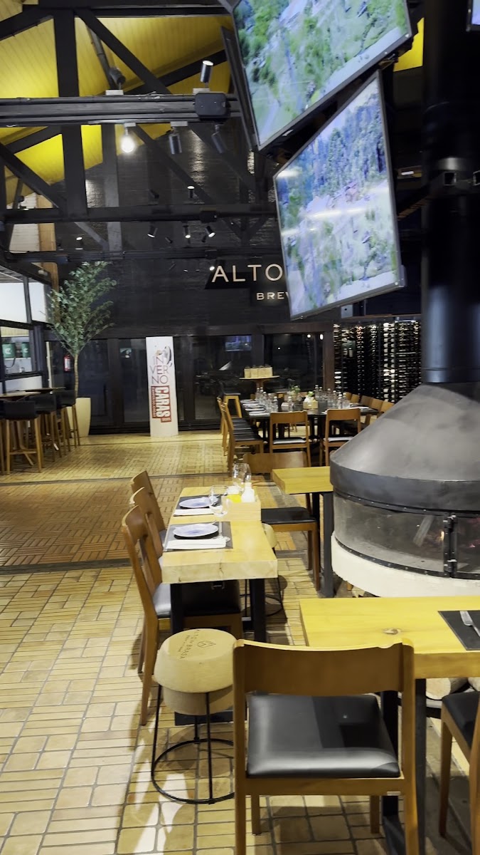 Alto Da Brasa Brew Kitchen-2